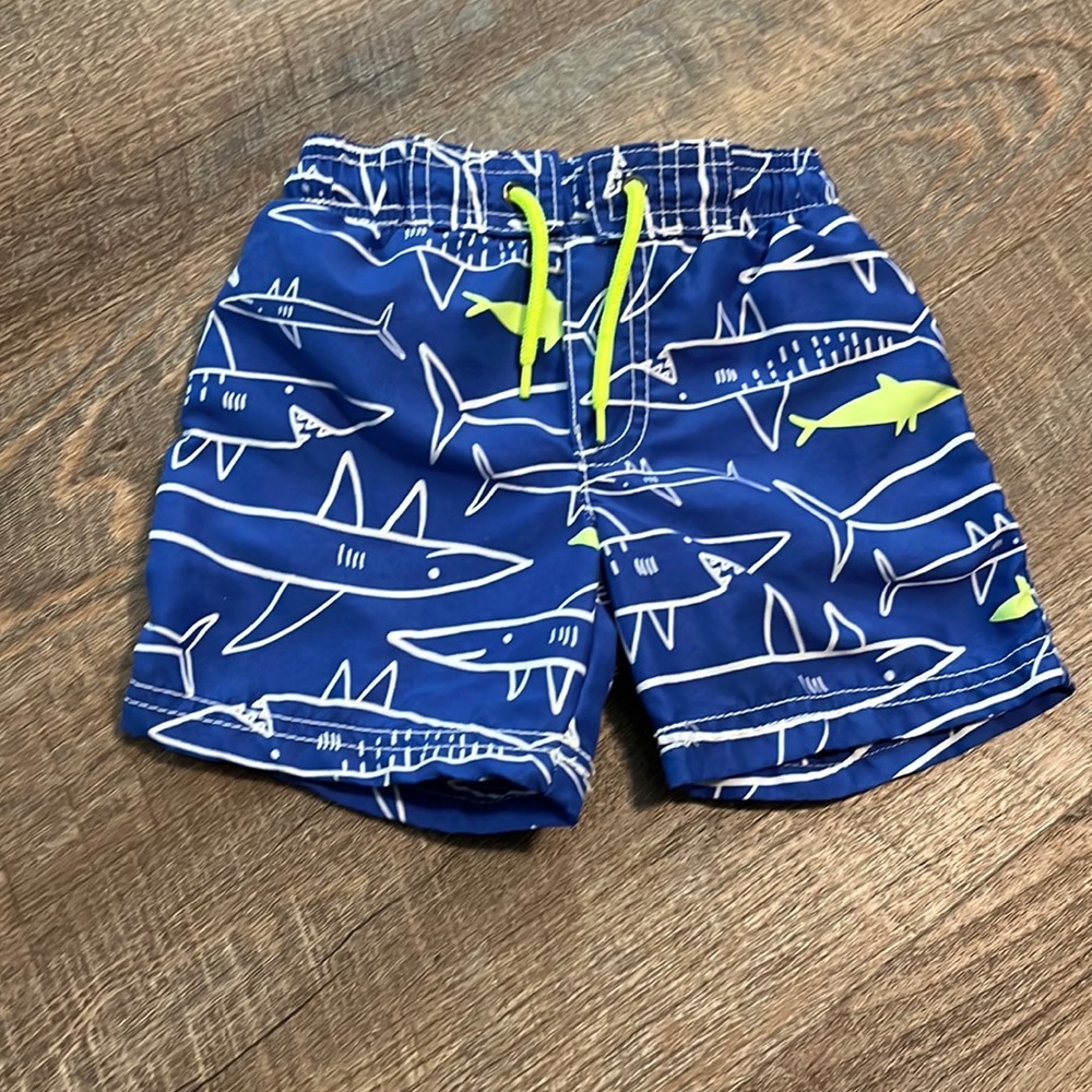 Toddlers swim trunks 2T
